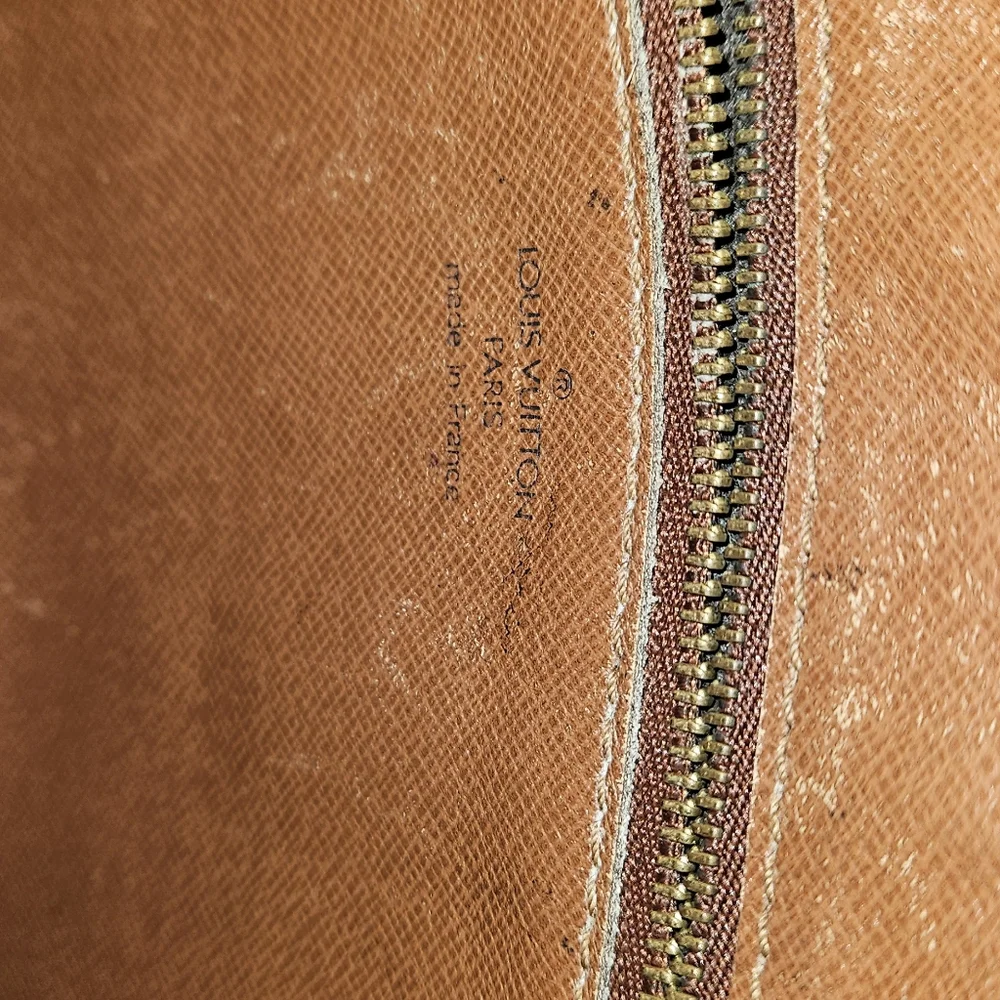 Louis Vuitton Epi Trocadero Bag